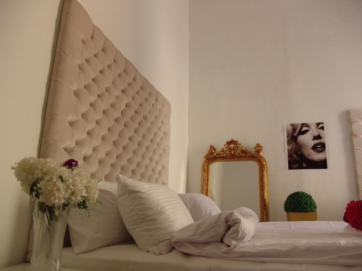 Velvet Hotel Kaherah Luaran gambar
